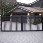 metal gate